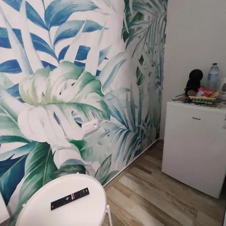 Habitación Cactus, Entrada Privada Y Baño Privado En By Flamingo House * Arrecife (Lanzarote)