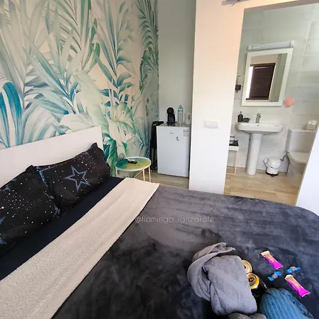 Cactus, Entrada Privada Y Bano Privado En By Flamingo House, No Fumadores Lägenhet